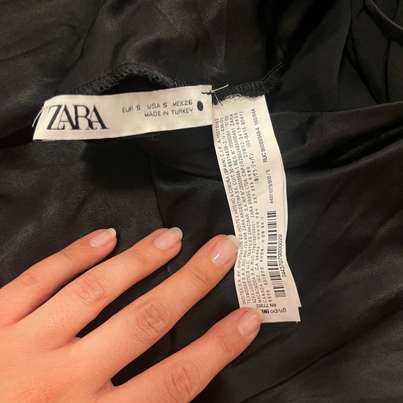 Zara Satin Effect Lace Black Mini Dress - Picture 4 of 11